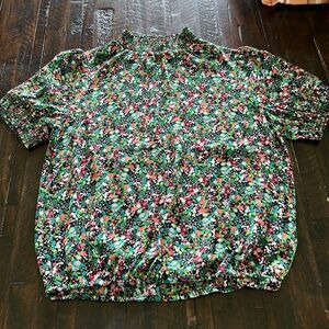 Cooper & Ella Floral Blouse Medium Short Sleeve Flowy (685)